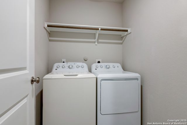 9826 Morgans Mills, San Antonio, TX 78254