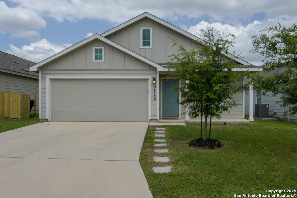 9826 Morgans Mills, San Antonio, TX 78254