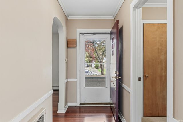 1202 W Branning Avenue, Fort Wayne, IN 46807