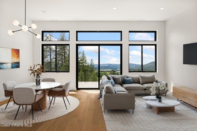 331 Towering Pines Drive, Sagle, ID 83860