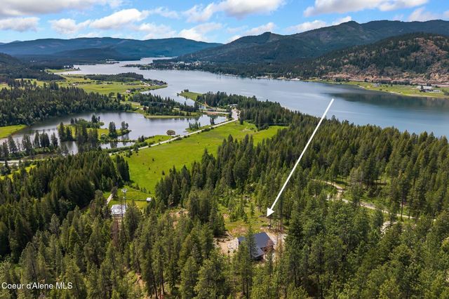 331 Towering Pines Drive, Sagle, ID 83860