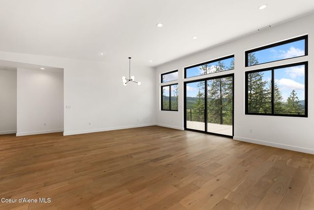 331 Towering Pines Drive, Sagle, ID 83860