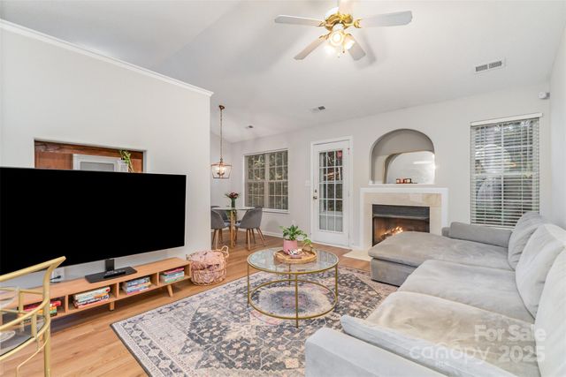 7616 Silver Arrow Drive, Charlotte, NC 28273