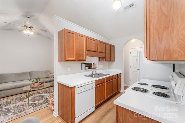 7616 Silver Arrow Drive, Charlotte, NC 28273