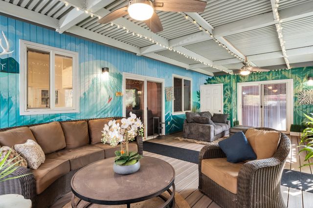 264 Palanehe St, Kihei, HI 96753