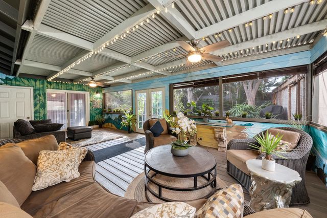 264 Palanehe St, Kihei, HI 96753