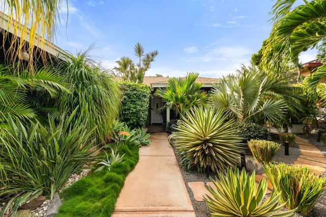 264 Palanehe St, Kihei, HI 96753