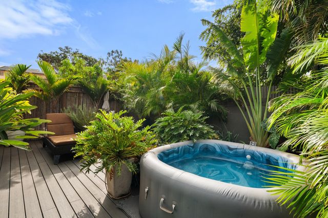 264 Palanehe St, Kihei, HI 96753