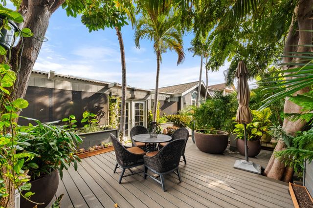 264 Palanehe St, Kihei, HI 96753