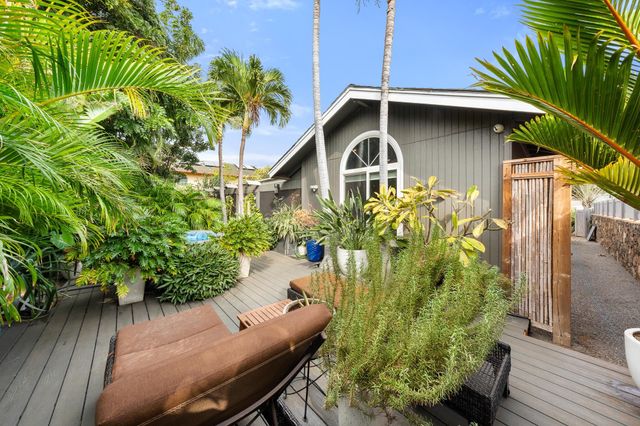 264 Palanehe St, Kihei, HI 96753