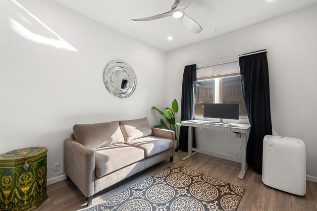 264 Palanehe St, Kihei, HI 96753