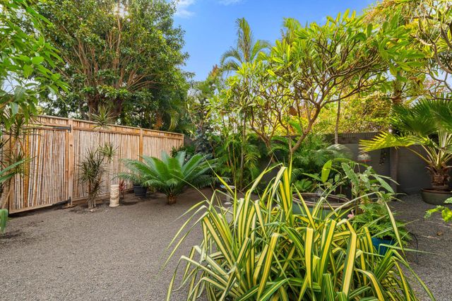 264 Palanehe St, Kihei, HI 96753