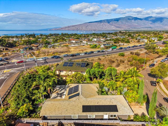 264 Palanehe St, Kihei, HI 96753