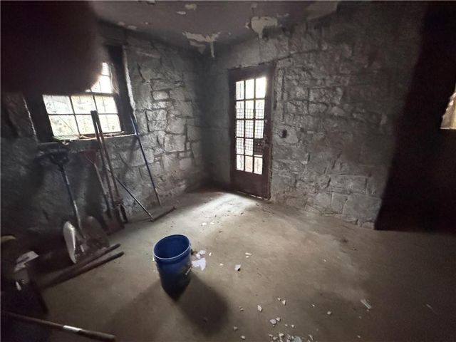 2255 Beecher SW Road, Atlanta, GA 30311