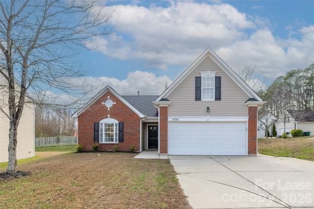 6361 Cora Street, Charlotte, NC 28216