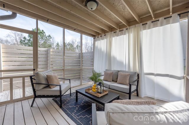 6361 Cora Street, Charlotte, NC 28216