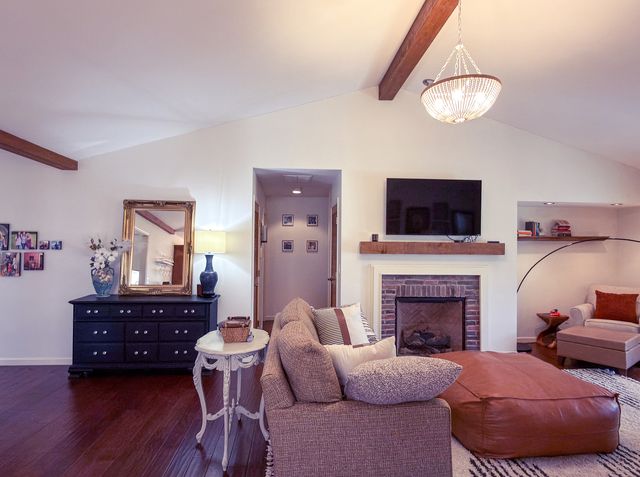 2902 Greystone Place, Champaign, IL 61822