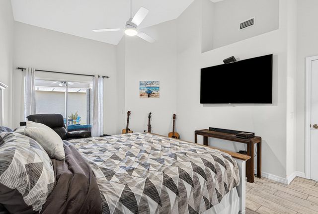 7876 Lake Champlain Court, Delray Beach, FL 33446