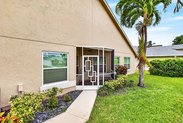 7876 Lake Champlain Court, Delray Beach, FL 33446