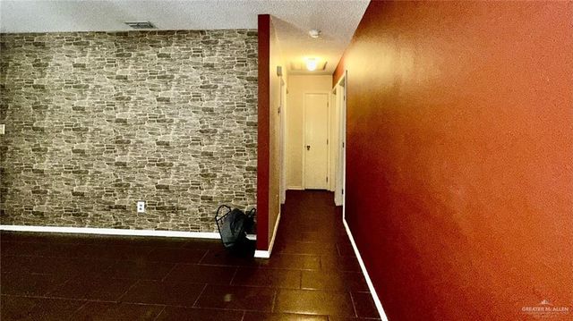 2104 Fairmont Avenue, Mcallen, TX 78504