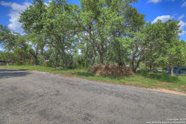 164 Circle, Canyon Lake, TX 78133