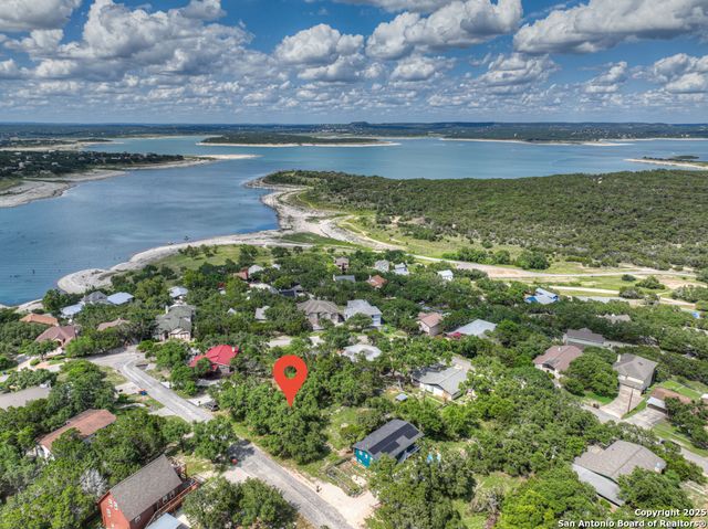 164 Circle, Canyon Lake, TX 78133