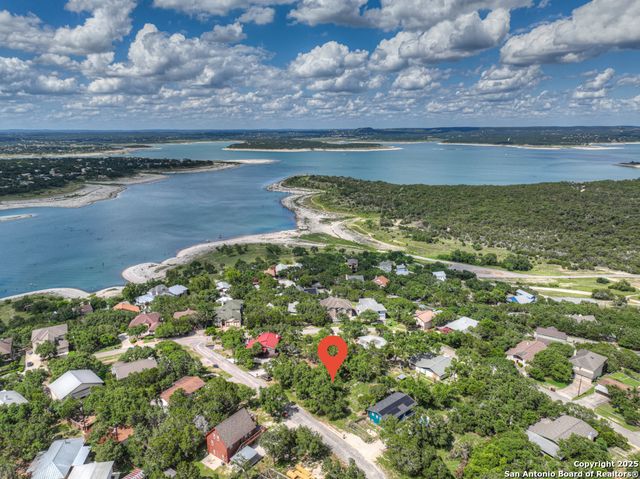 164 Circle, Canyon Lake, TX 78133