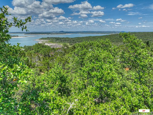 164 Circle, Canyon Lake, TX 78133