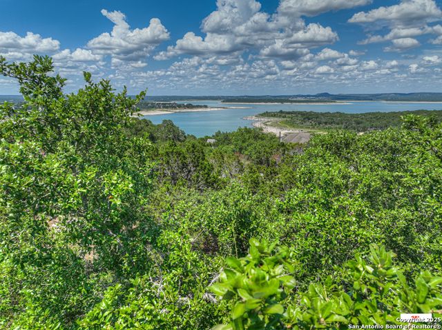 164 Circle, Canyon Lake, TX 78133