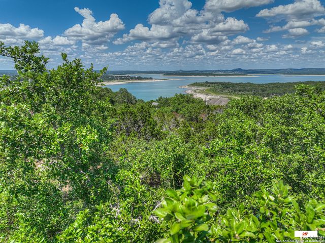 164 Circle, Canyon Lake, TX 78133
