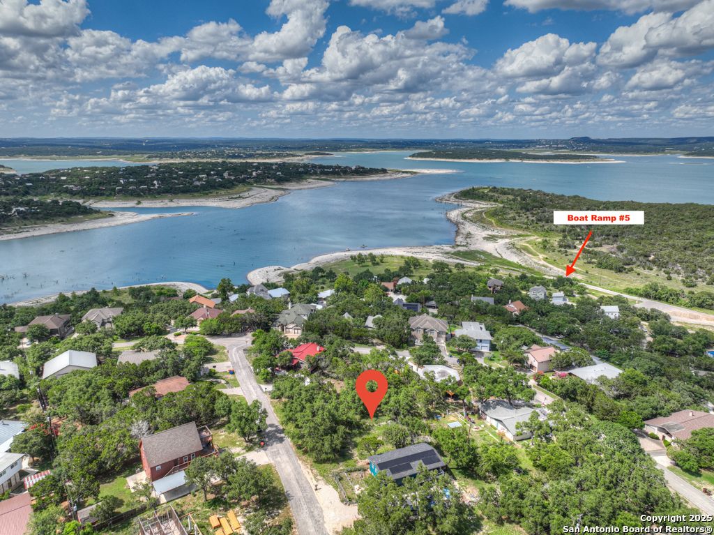 164 Circle, Canyon Lake, TX 78133