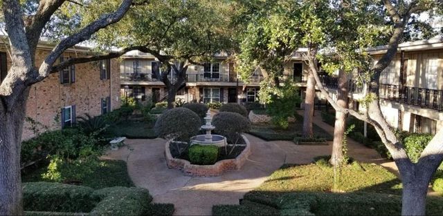 3224 Timmons Lane 113, Houston, TX 77027