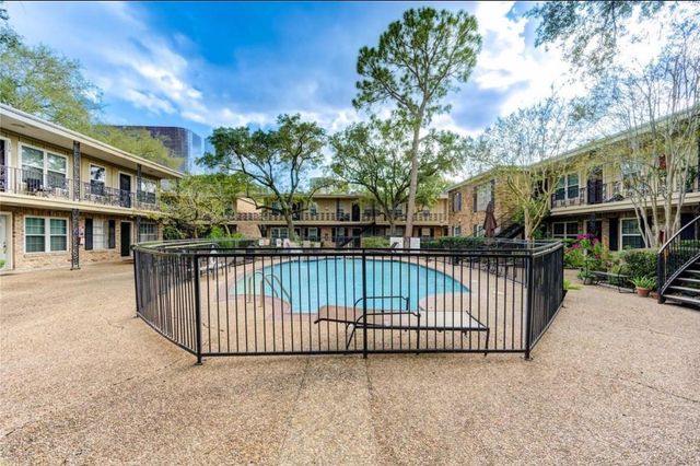 3224 Timmons Lane 113, Houston, TX 77027
