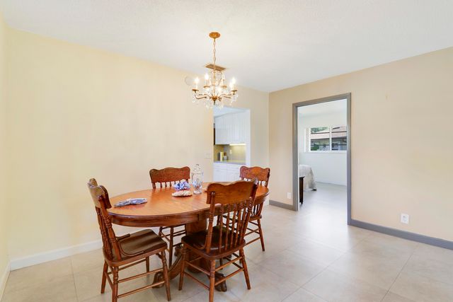 129 Mockingbird Lane, Delray Beach, FL 33445