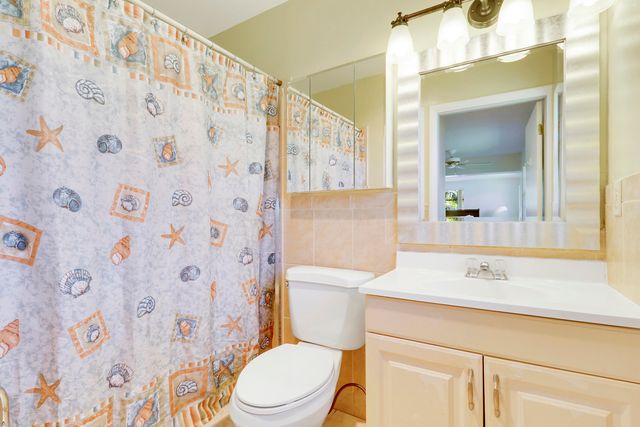 129 Mockingbird Lane, Delray Beach, FL 33445