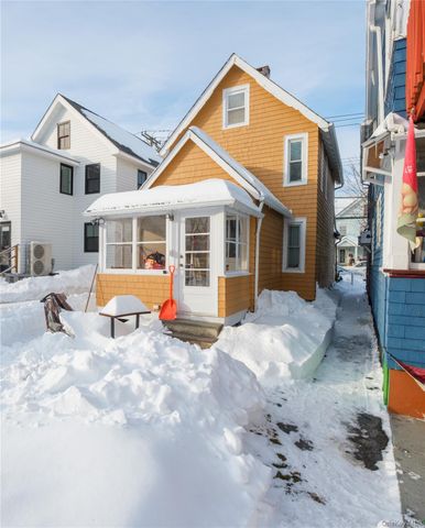 925 Constant Avenue, Peekskill, NY 10566