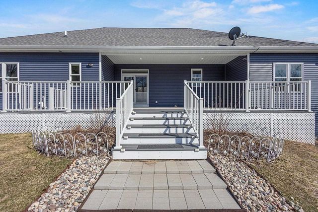 631 Fiddlehead Court, Green Lake, WI 54941