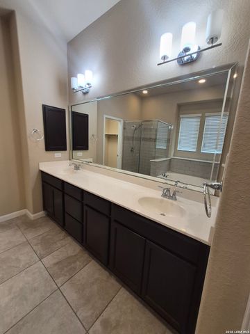 11913 Upton Park, San Antonio, TX 78253