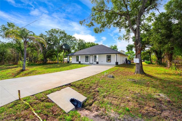 7542 NW 83RD COURT, Okeechobee, FL 34972