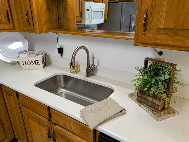 150 Sunken Forest Dr. 8-206, Forsyth, MO 65653