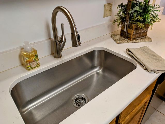 150 Sunken Forest Dr. 8-206, Forsyth, MO 65653