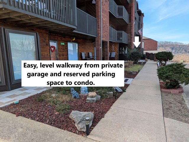 150 Sunken Forest Dr. 8-206, Forsyth, MO 65653