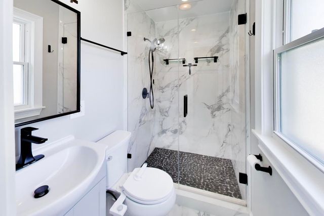 2055 Walnut Circle, Northbrook, IL 60062