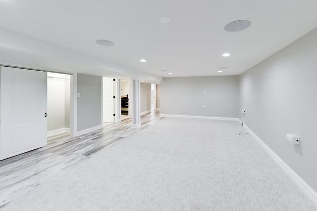 2055 Walnut Circle, Northbrook, IL 60062