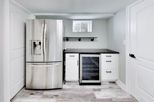 2055 Walnut Circle, Northbrook, IL 60062