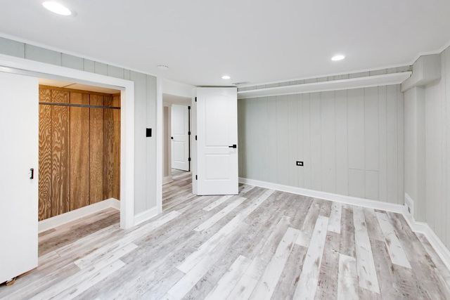 2055 Walnut Circle, Northbrook, IL 60062