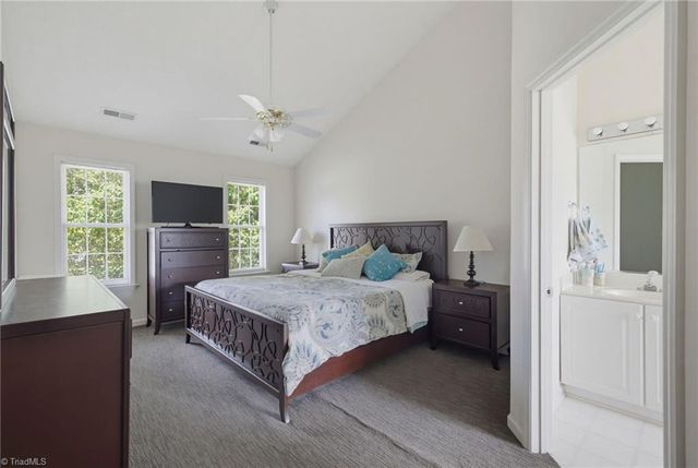 3658 Single leaf Court, High Point, NC 27265