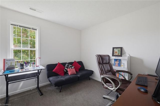 3658 Single leaf Court, High Point, NC 27265