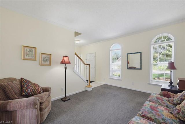 3658 Single leaf Court, High Point, NC 27265