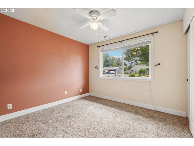 546 Se PAROPA Pl, Gresham, OR 97080